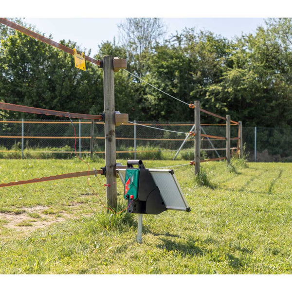 AKO S3000 Solar Electric Fence Energiser – Up to 95km Range