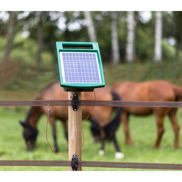 AKO S500 Solar Electric Fence Energiser
