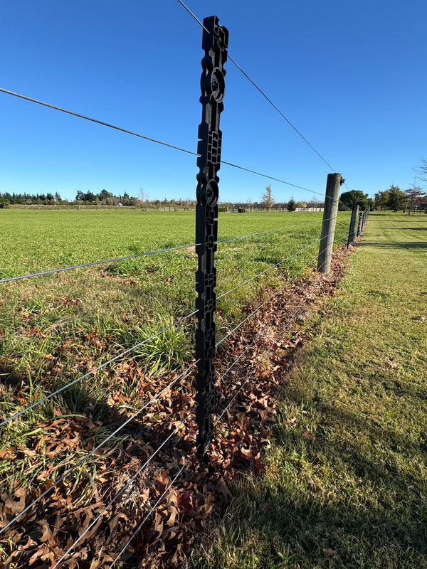 Styx 7-Wire Fence Batten – Suitable for wire diameters of 2.50, number 8 (4.0mm) and top wire barb