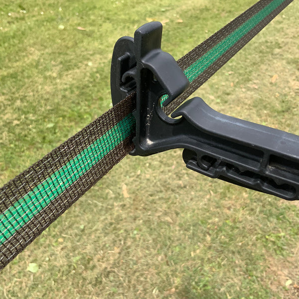 Styx Electric Fence Offset Outrigger - 300mm, Black UV-Stabilised Plastic